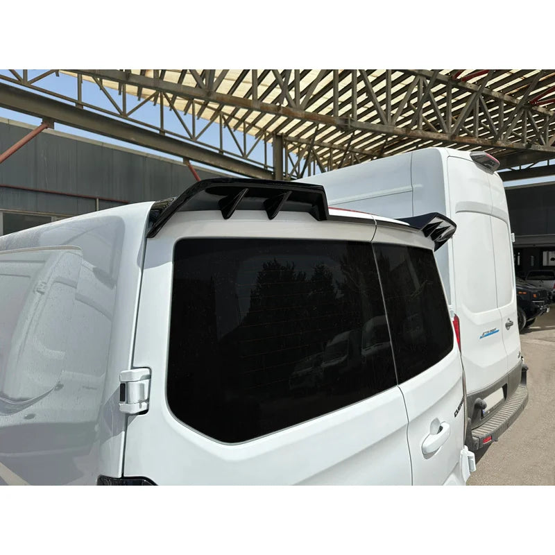 Dakspoiler V.2 passend voor Ford Transit Custom (V710) 2023- & Volkswagen Transporter T7 2024- (met 2 achterdeuren) (PU)