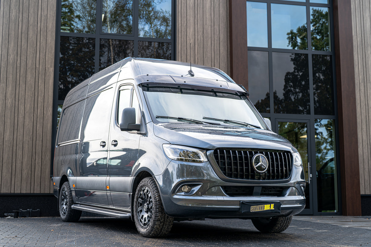 Zonneklep met Led verlichting Mercedes Sprinter 2010 - 2018