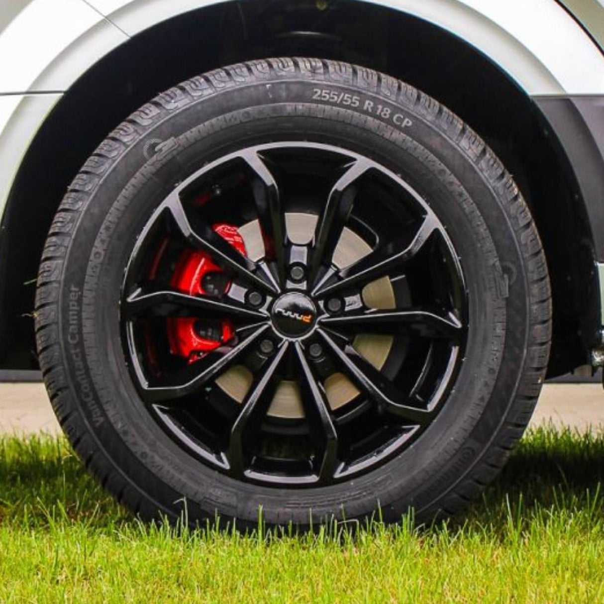 Rim set 18 inch Aluminum Black Volkswagen Crafter 2017 - 2022