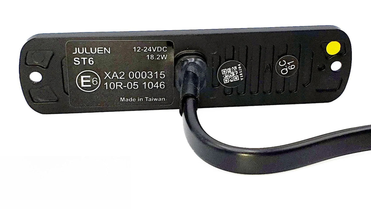 ST6 Super Thin LED flash Class2-vertical-Amber