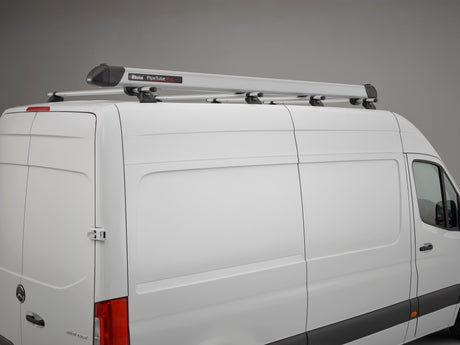 Rhino KammBar dakdragers op een Mercedes Sprinter
