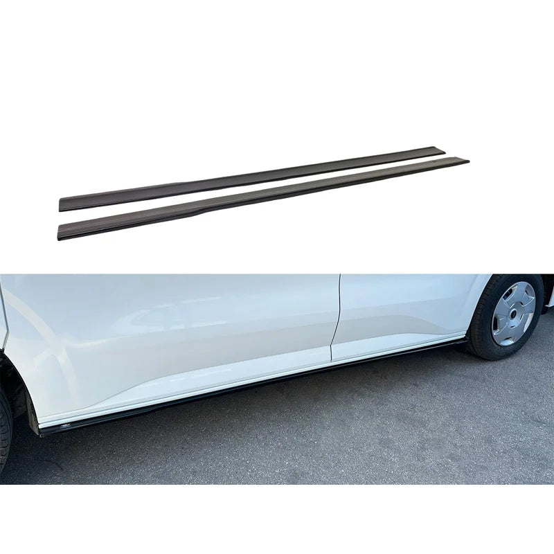 Motordrome Set sideskirts V.1 passend voor Ford Transit Custom SWB (V710) 2023- / Volkswagen Transporter T7 SWB 2024- (ABS Glanzend zwart)