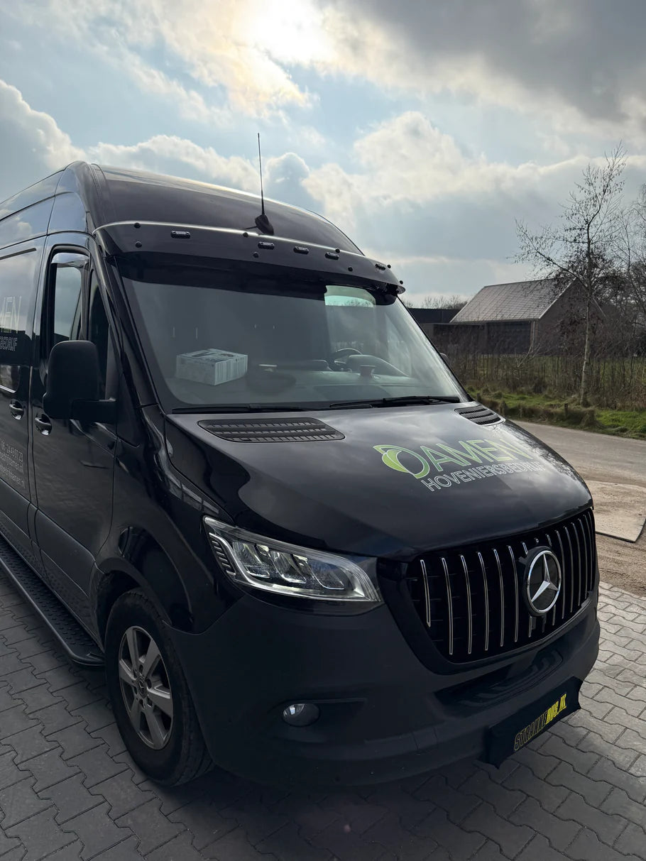 Zonneklep mercedes sprinter 907 met oranje led