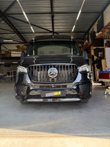 Voorbumper AMG-look - Mercedes-Benz Sprinter W907 (2018+) - Glanzend Zwarte Grill