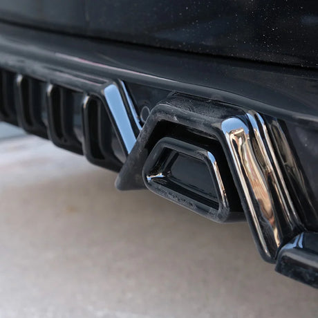 Achterbumperskirt (Diffuser) passend voor Volkswagen Transporter T7 2024- & Ford Transit Custom (V710) 2023- - Glanzend zwart